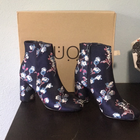 Urban Outfitters Shoes - Brand New UO Floral Boots